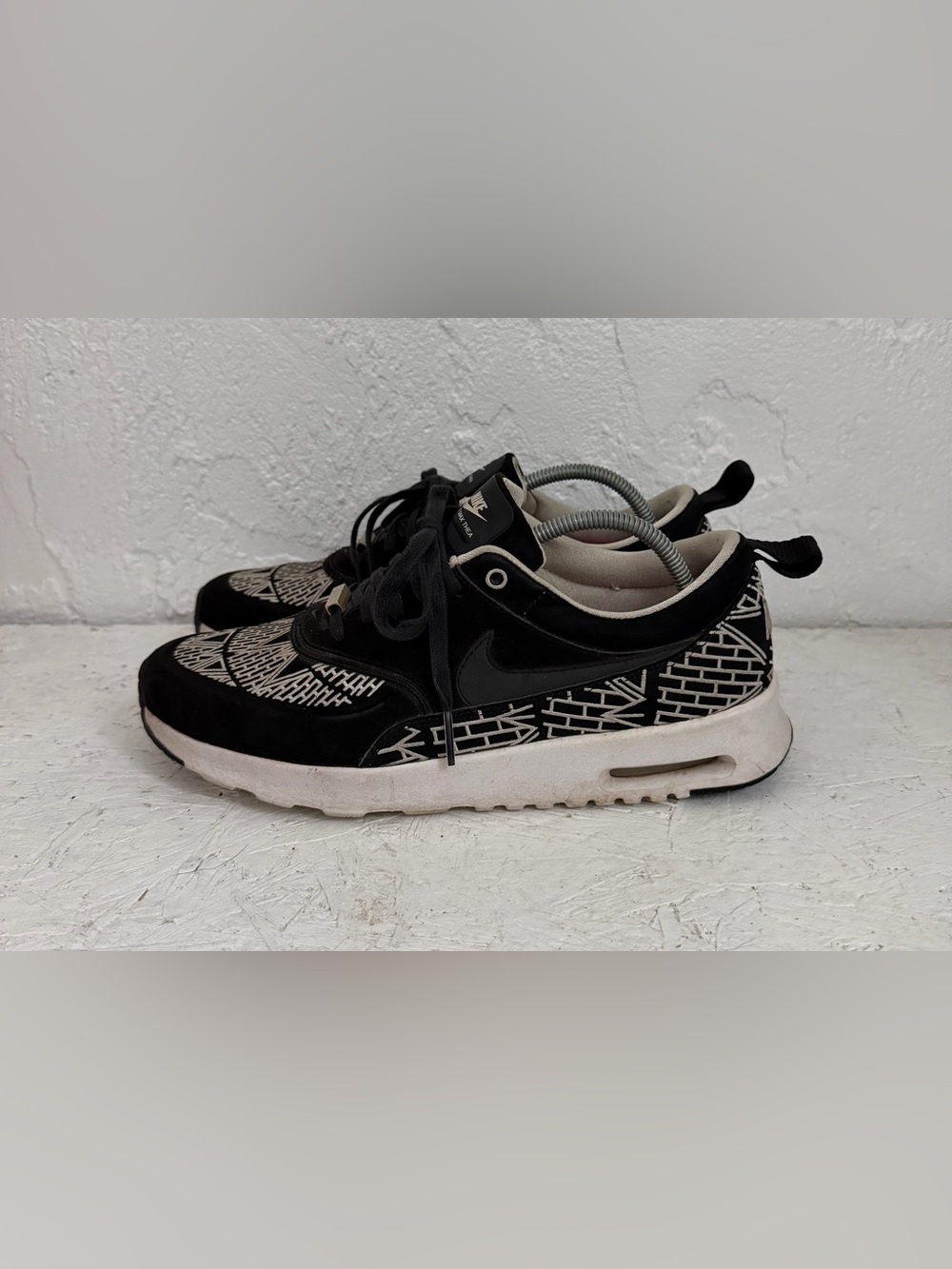 Nike Air Max Thea LOTC QS New York City NYC Womens Shoes 847072-001 Size 9